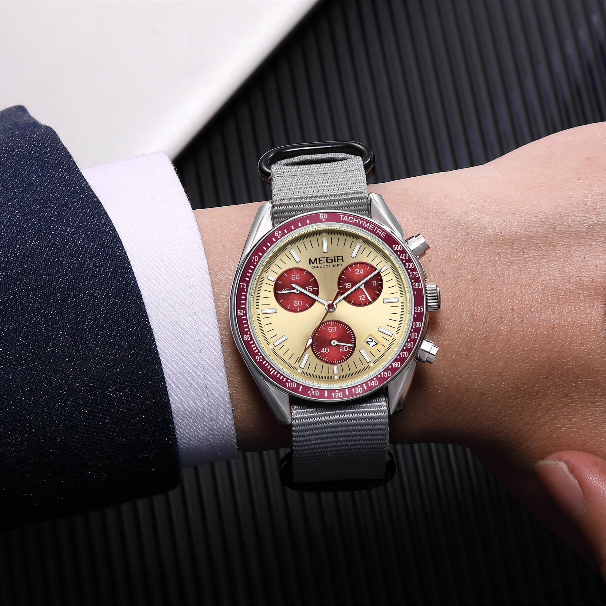 MEGIR Chronograph Canvas Strap - Canvas Strap Watch avaliação e preço